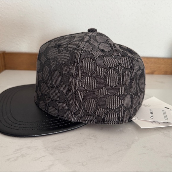 Coach Baseball Caps - Picture 7 of 12